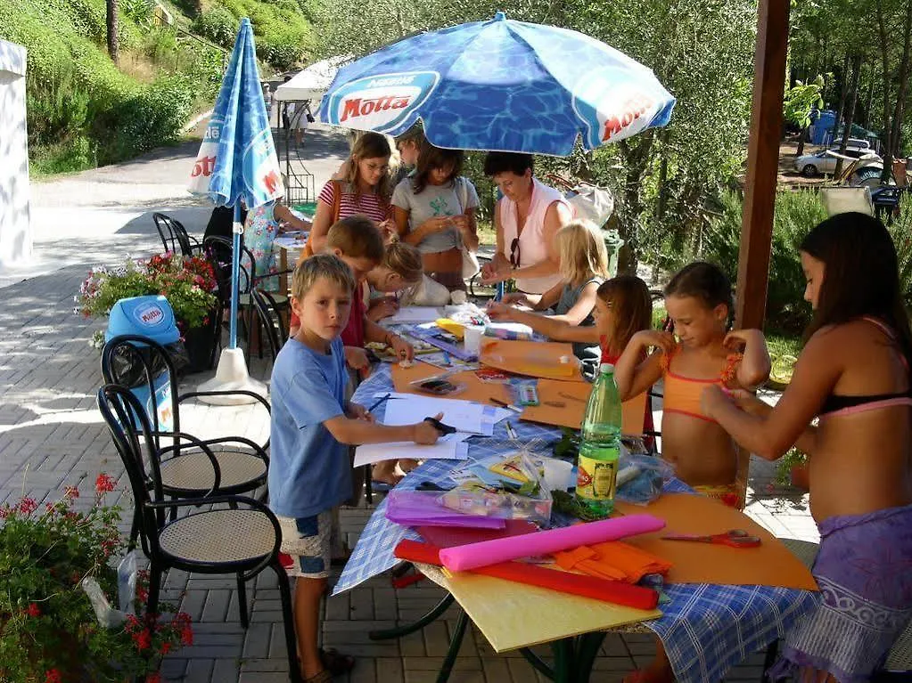 Toscana Holiday Village Montopoli in Val dʼArno 3*,  Italië