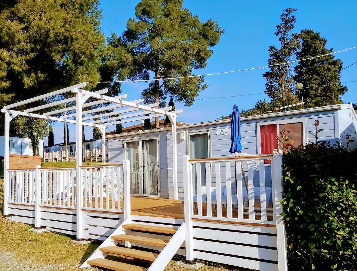 Toscana Holiday Village Montopoli in Val dʼArno 3*,  Italië